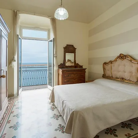 Casa Parisi Apartment *